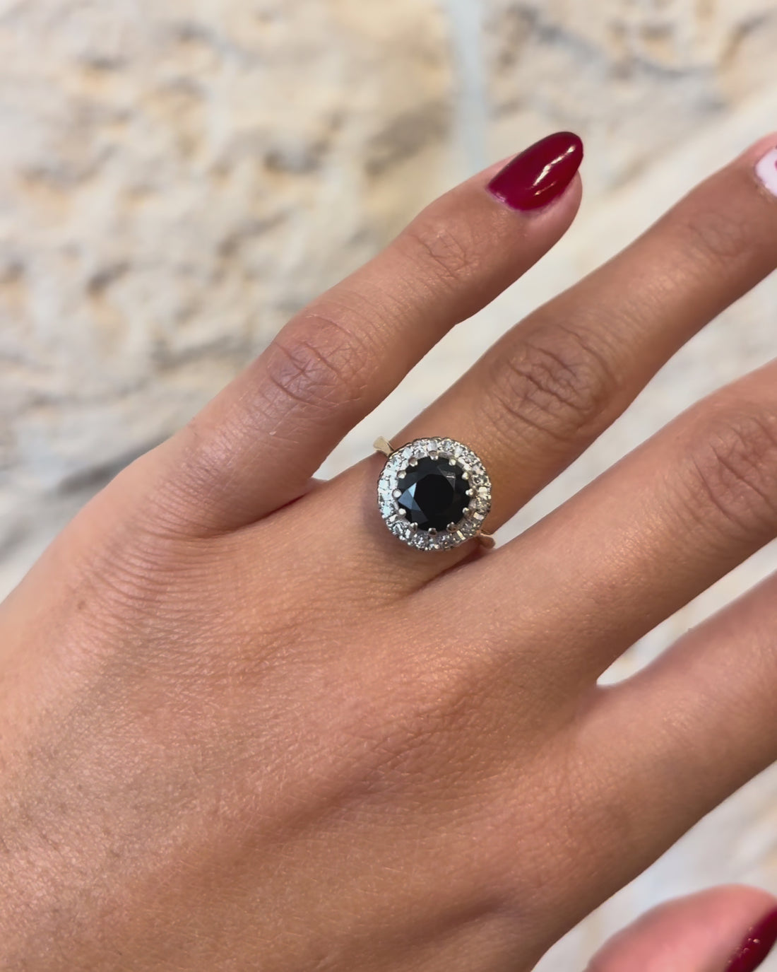 Bague Marguerite Saphir 1.40 carat &amp; Diamants &quot;Océane&quot;