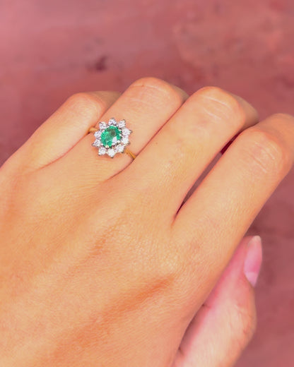 0.75-carat Emerald &amp; 0.50-carat Diamond Daisy Ring "Hermoine"