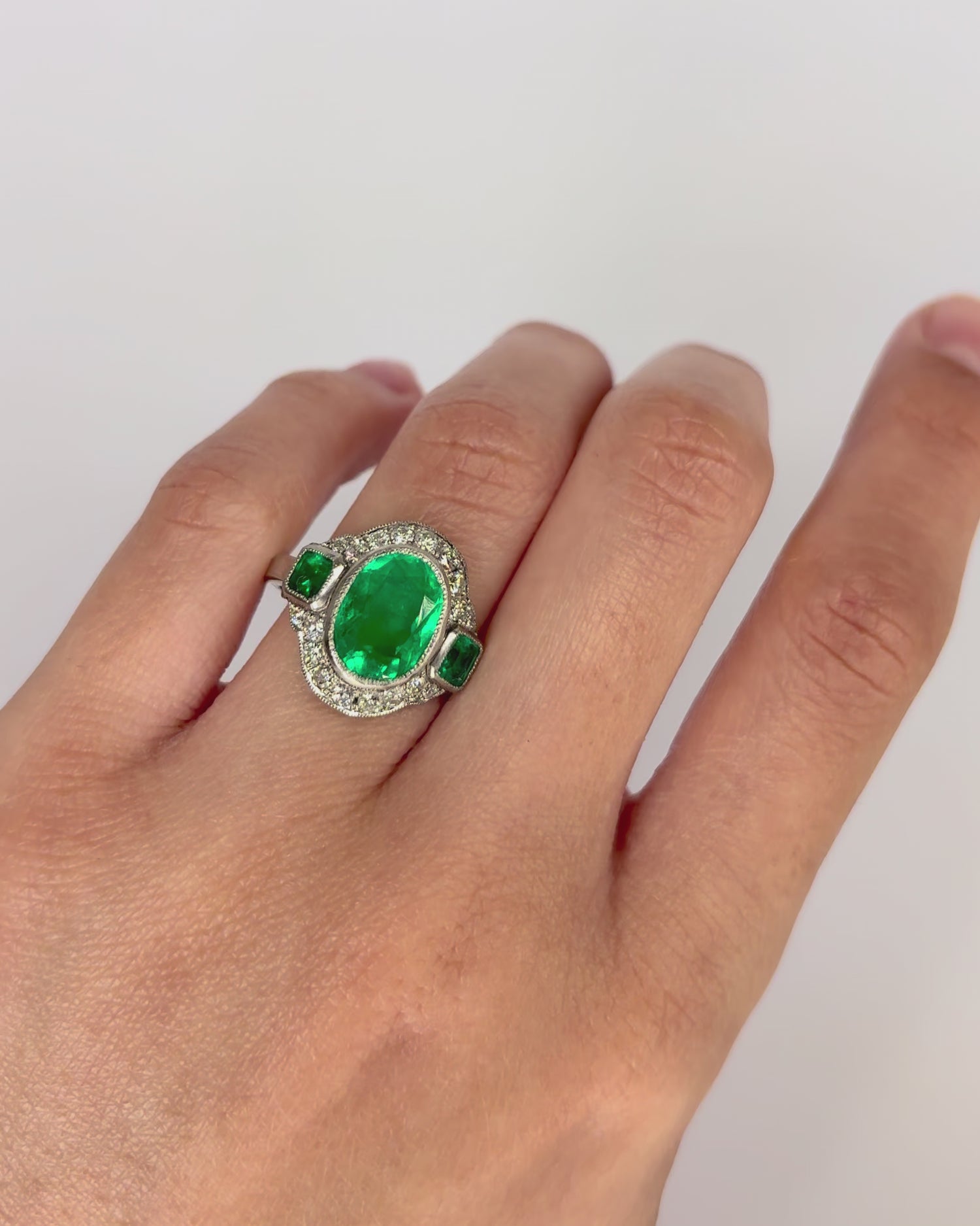 Art Deco Ring Emeralds 2.72 carats &amp; Diamonds "Louisa"