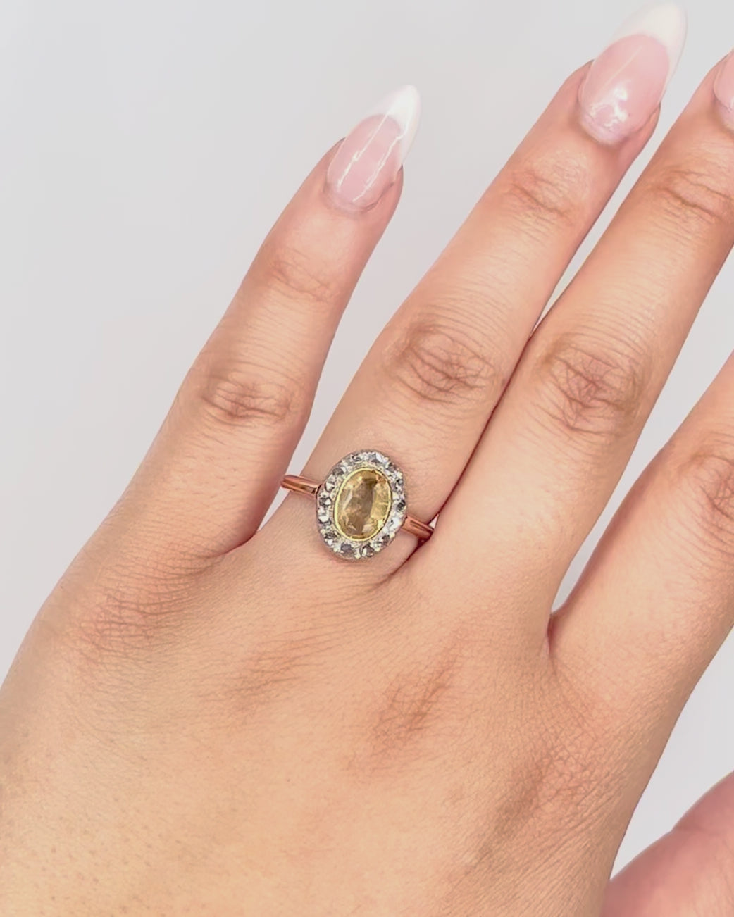 Marguerite Citrine Ring 1.42 Carat &amp; Diamonds 4.1g "Leonora"