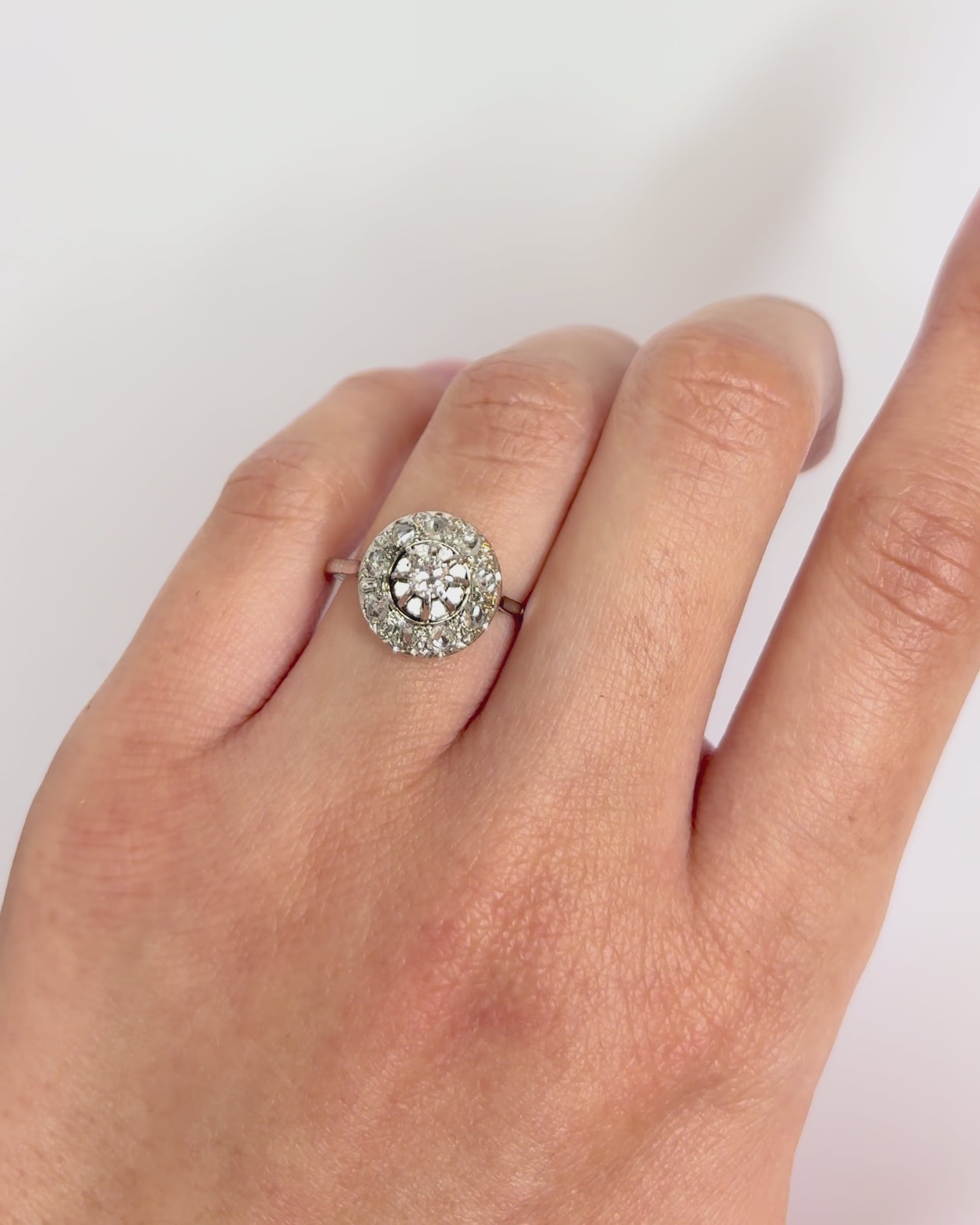 Art Deco Diamond Ring "Paula"