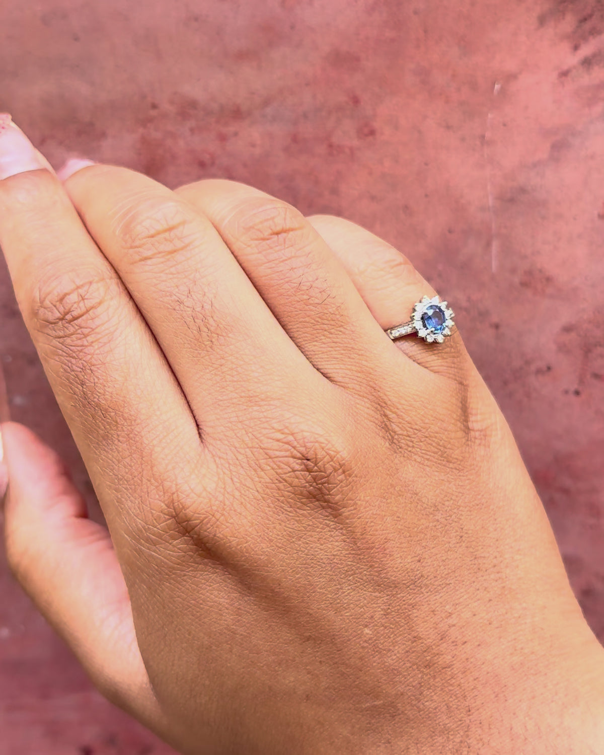 Bague Marguerite Saphir 0.55 carat &amp; Diamants "Margot"