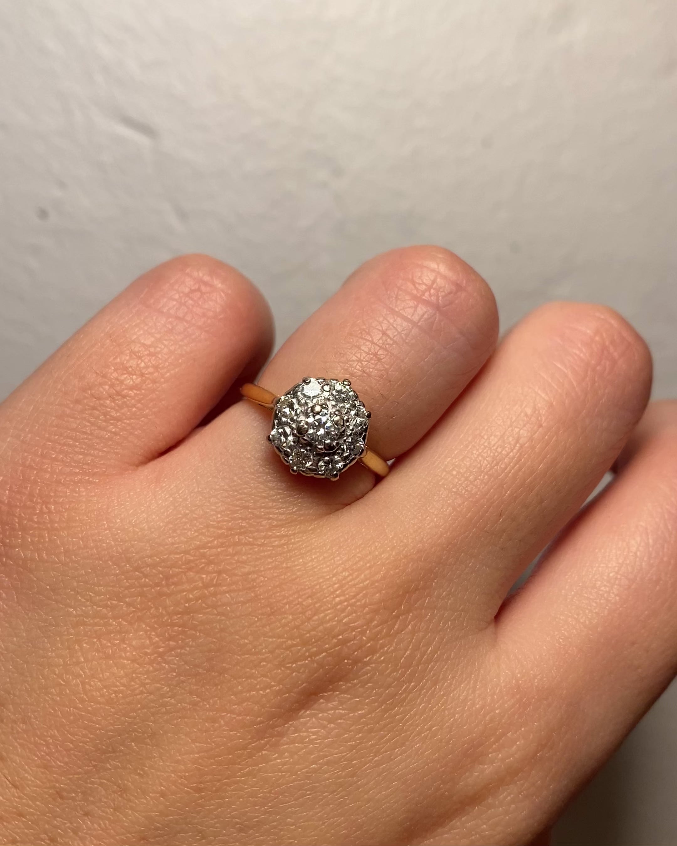 Bague Marguerite Diamants 0.44 carat "Oksana"