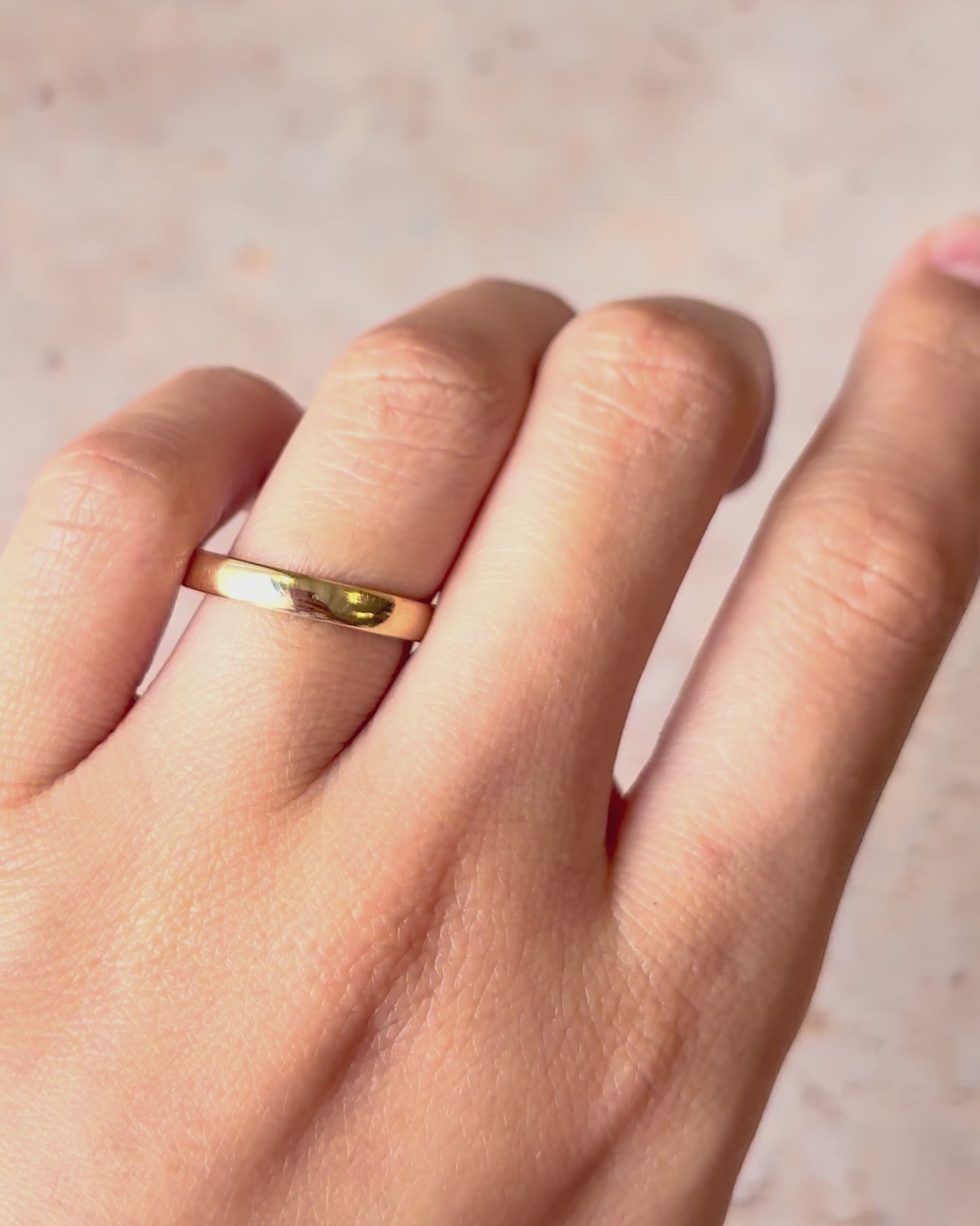 Alianza Oro Amarillo 18 quilates 3 mm "Angelina"