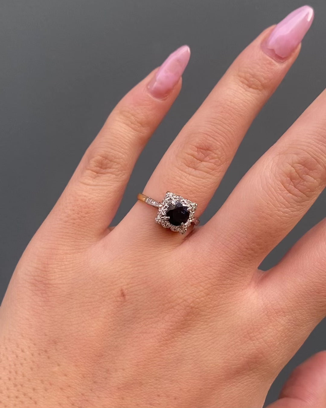 Marguerite Sapphire Ring 0.77 carat &amp; 12 Diamonds &quot;Sophia&quot;