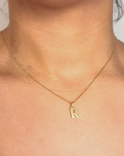 18-carat Yellow Gold Pendant "R"