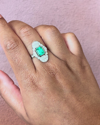 Anillo estilo Art Déco Esmeralda 2 quilates y Diamantes 0,60 quilates "Mathilde"
