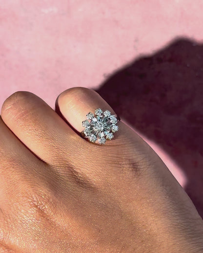 “Leonarde” Diamond Daisy Ring