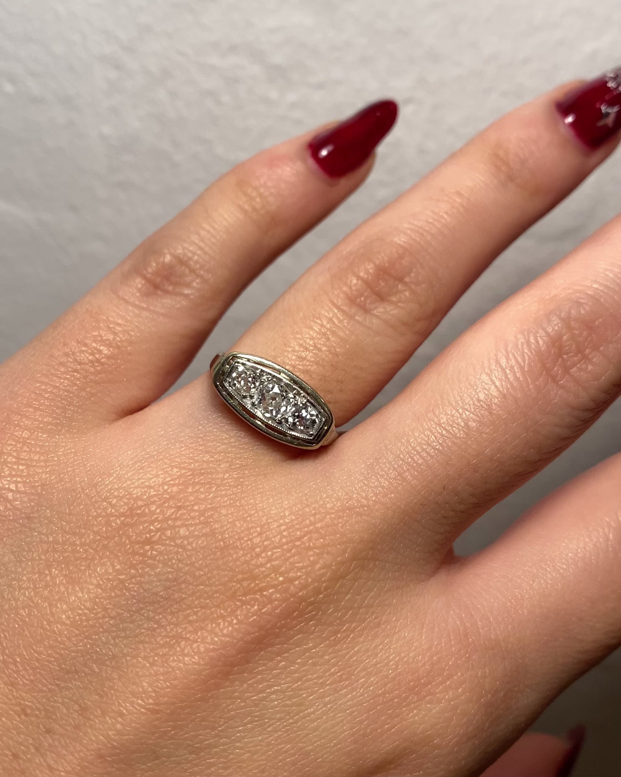 Bague Trilogie Art-déco Diamants 0.55 carat "Tina"