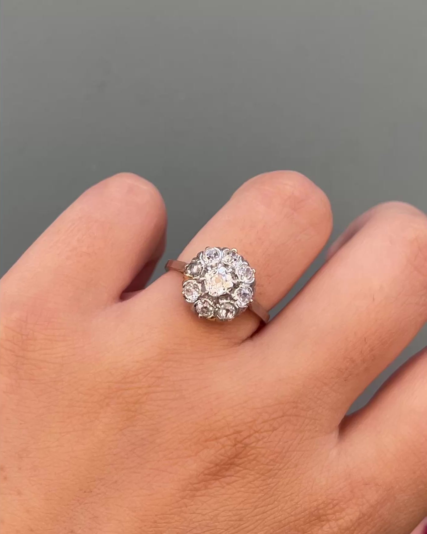 Anillo Margarita Diamantes 1.09 quilates "Tyla"