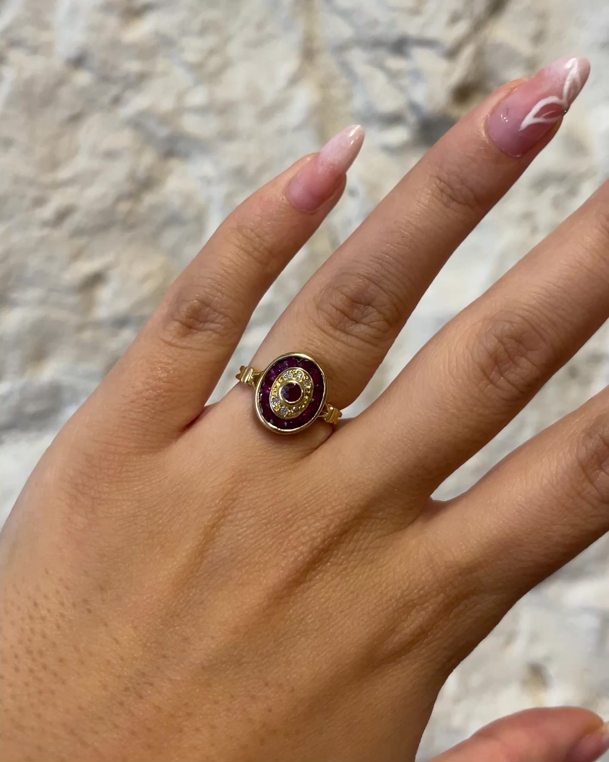 Anillo estilo Art Déco Rubíes y Diamantes "Celine"