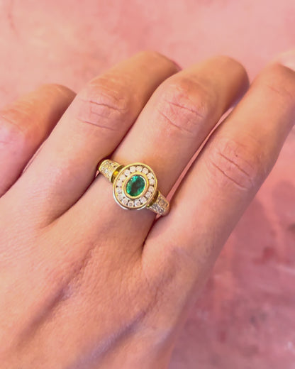 Anillo estilo Art Déco con esmeralda y diamantes "Rozanne"