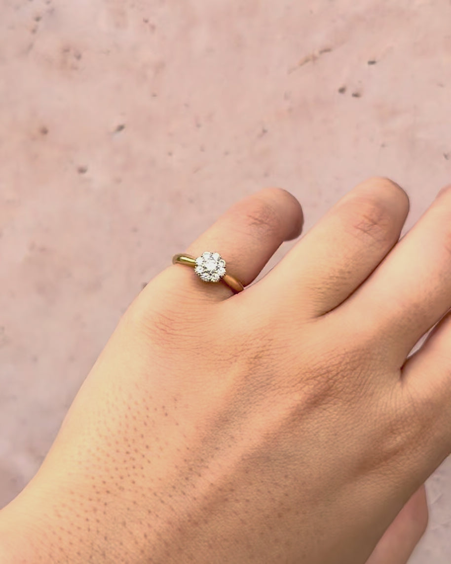 Bague Marguerite Diamants 0.34 carat "Flora"