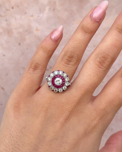 Bague Style Art-Déco Rubis 0.57 carat &amp; Diamants 1.09 carat "Fabienne"