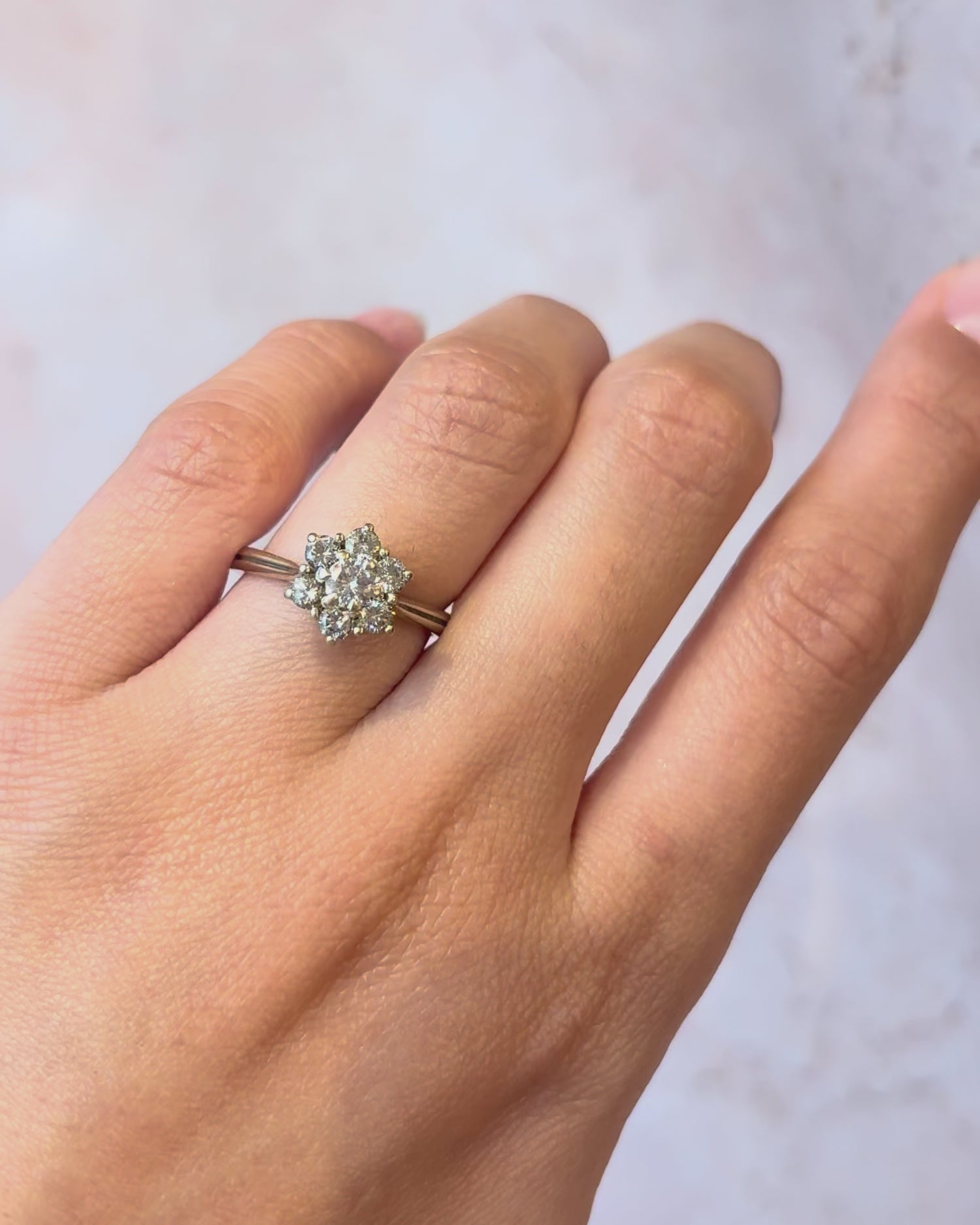 Bague Marguerite Diamants 0.61 carat "Sienna"