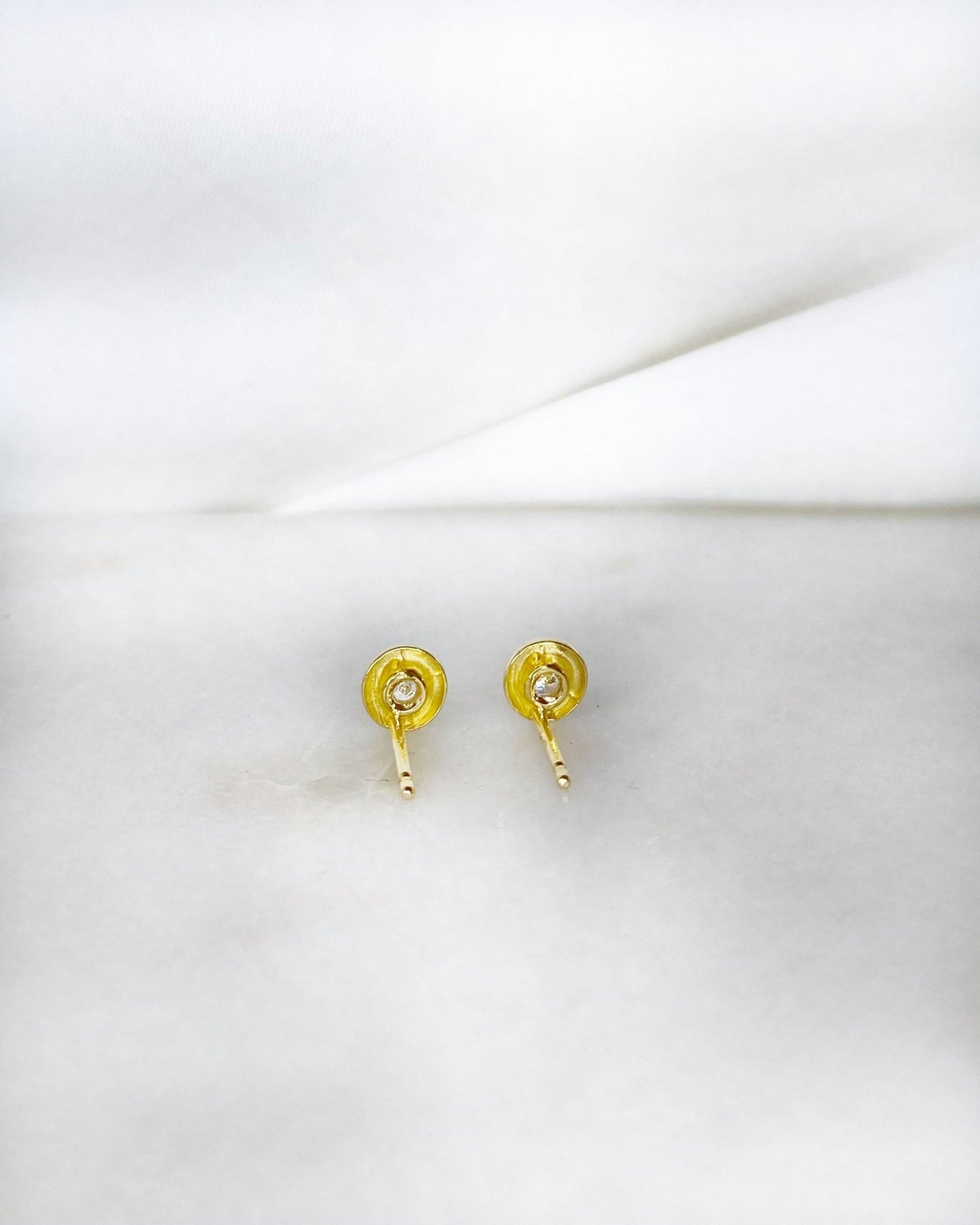 Puces Diamants 0.08 carat &quot;Sérénaïs&quot; - Elliade Paris