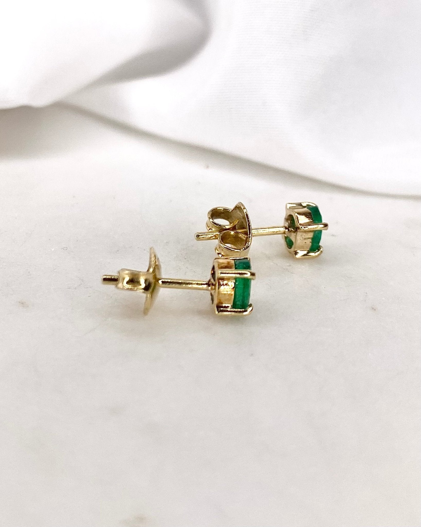 Puces Émeraudes 0.60 carat &quot;Melissa&quot; - Elliade Paris