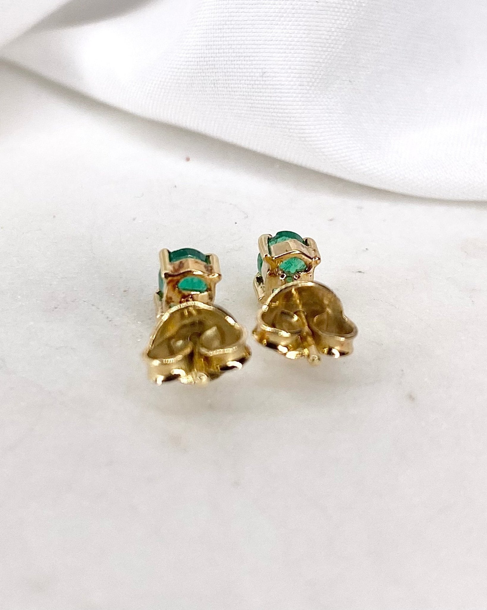 Puces Émeraudes 0.60 carat &quot;Melissa&quot; - Elliade Paris