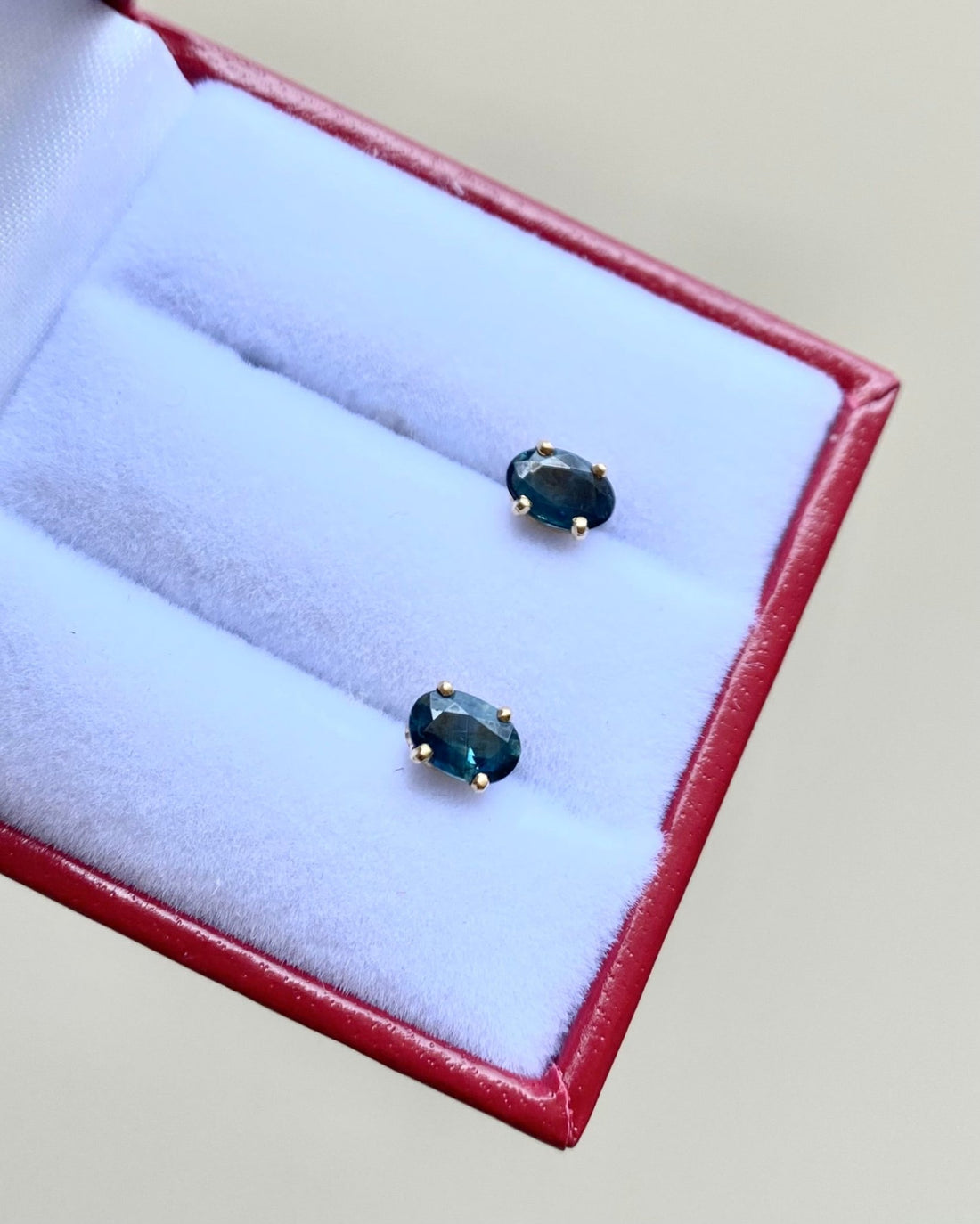 Puces Saphirs 1.20 carat &quot;Eline&quot; - Elliade Paris