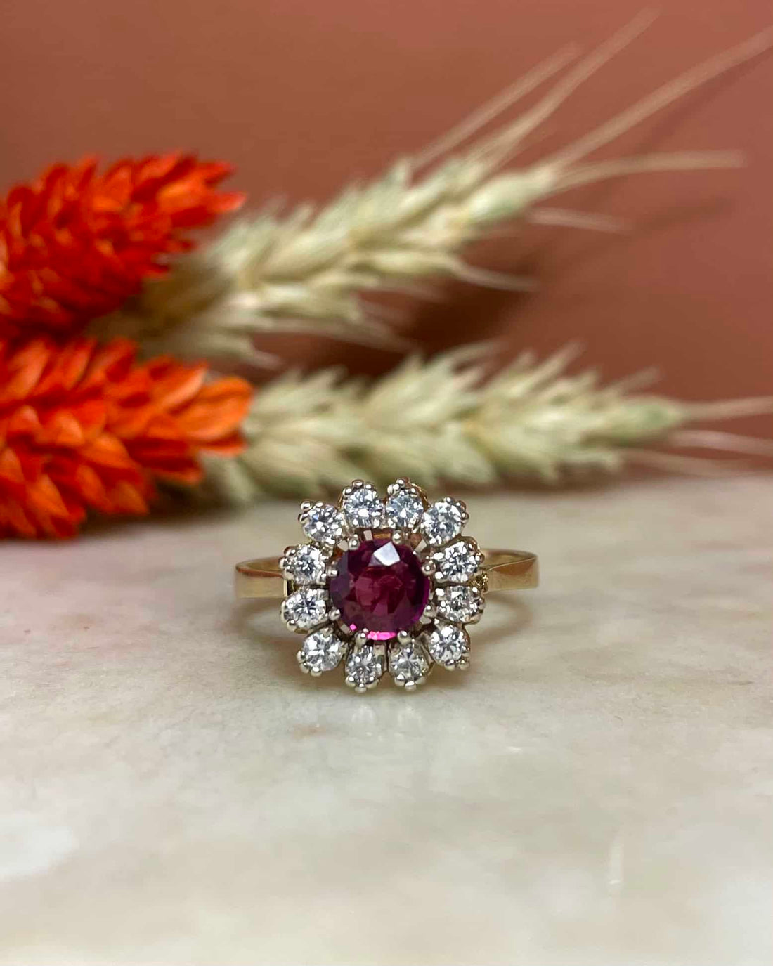 Bague Marguerite Rubis &amp; Diamants &quot;Skylar&quot;
