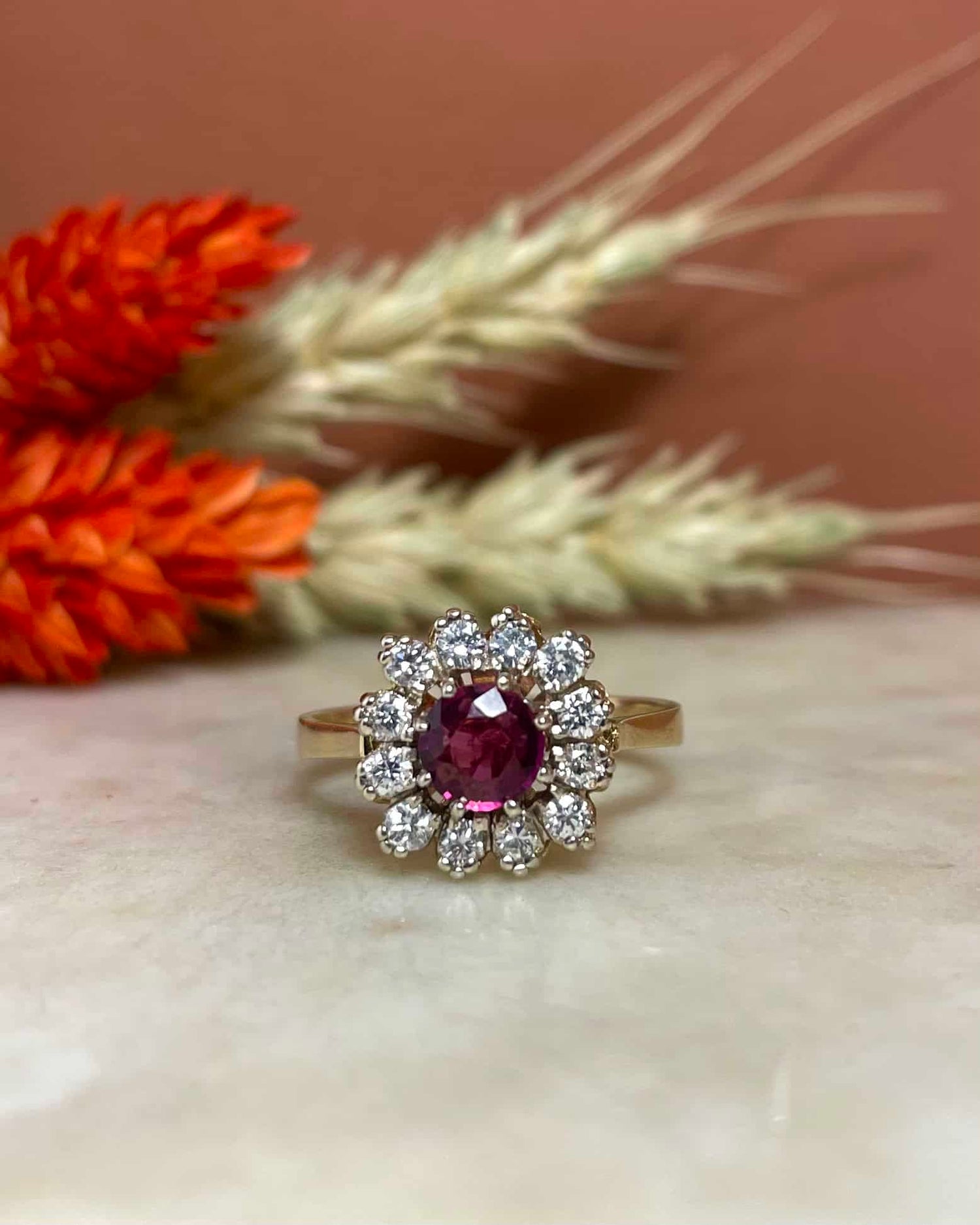 Bague Marguerite Rubis &amp; Diamants &quot;Skylar&quot;