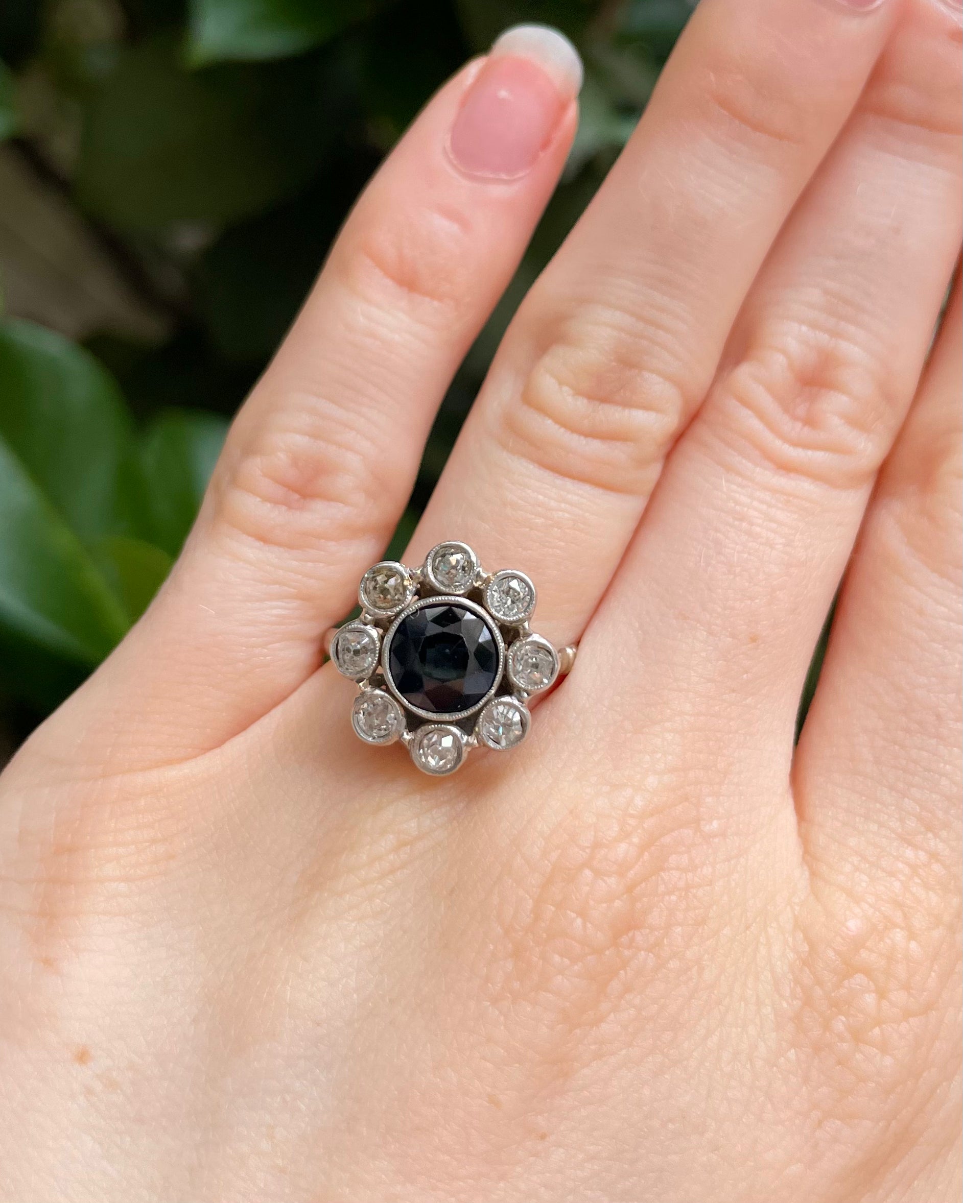 Bague Marguerite Saphir 2.20 carats &amp; Diamants &quot;Noryelle&quot;