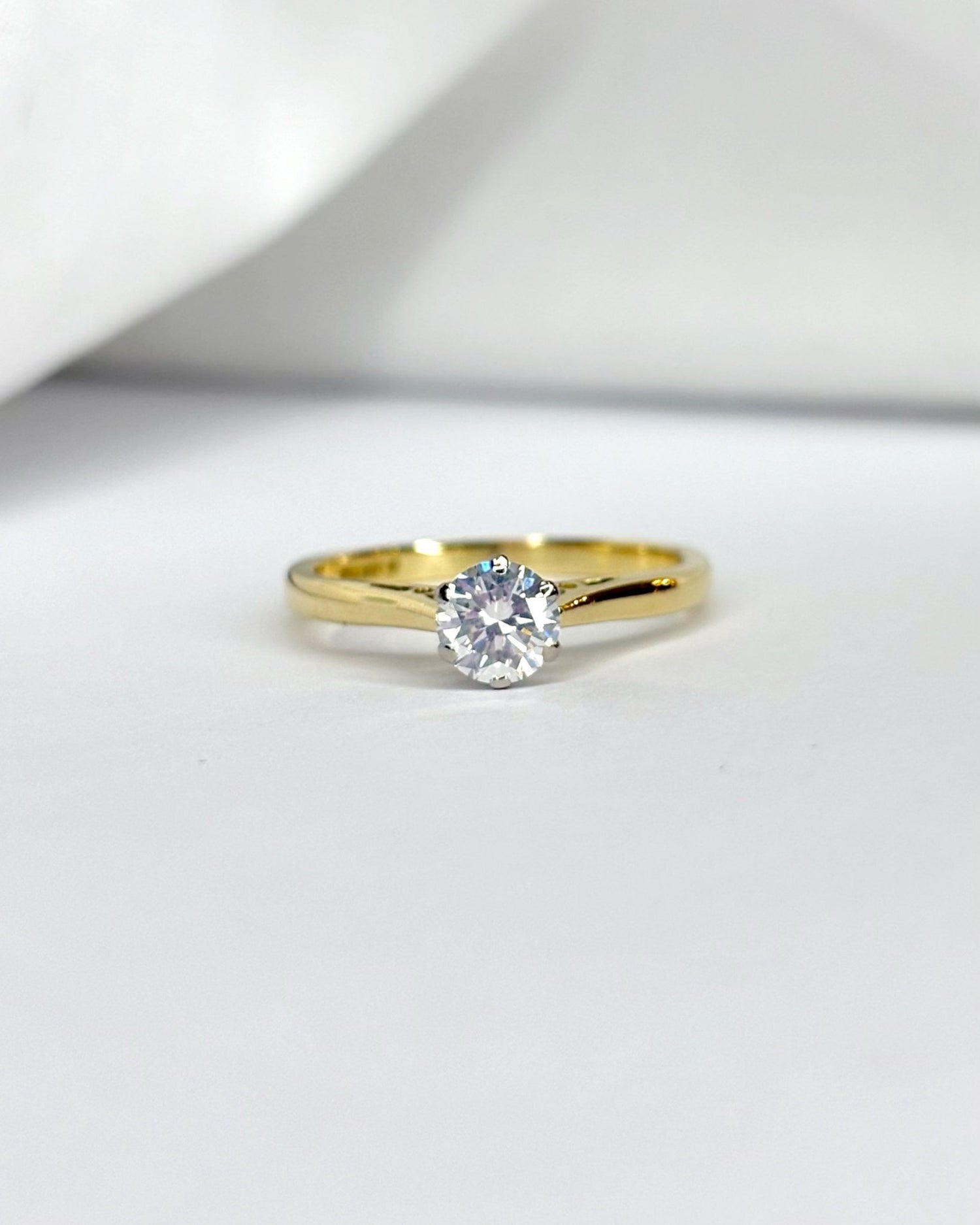 Solitaire Diamant 0.50 carat &quot;Athéna&quot; - Elliade Paris