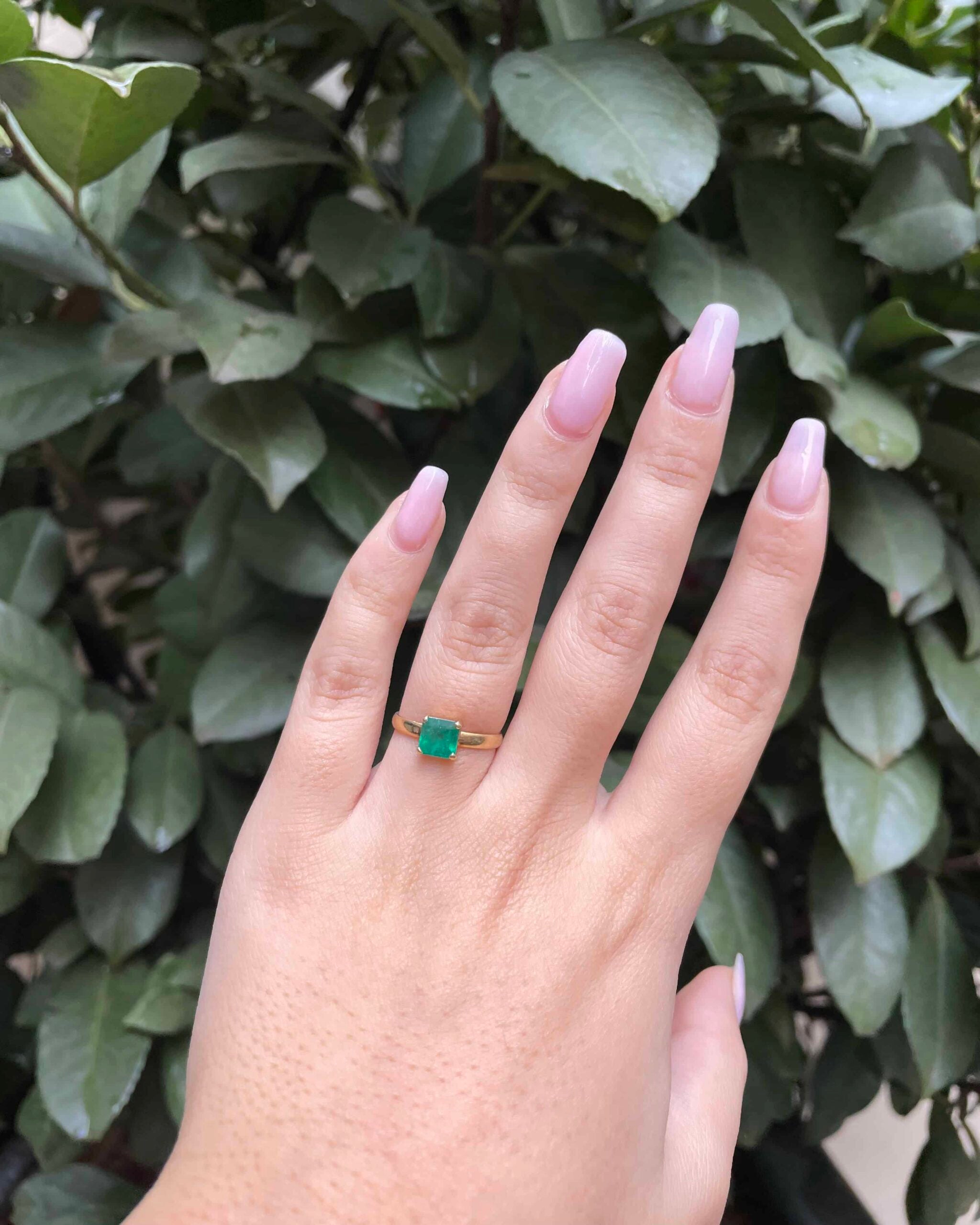 Bague Solitaire Émeraude 0.80 carat "Frances"
