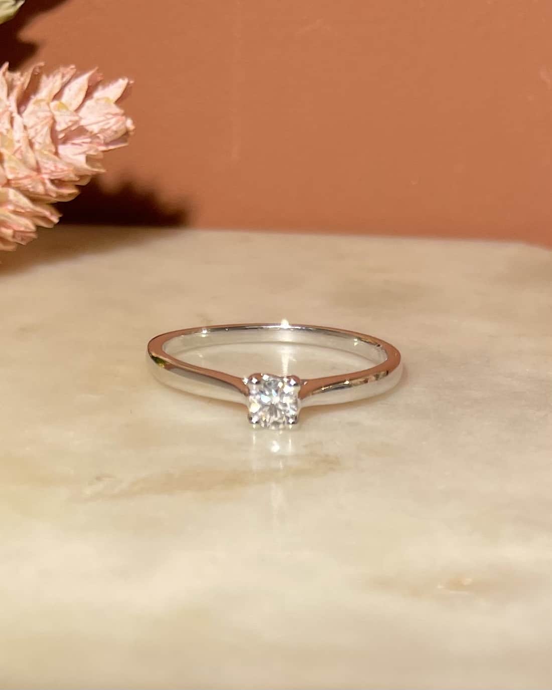 Bague solitaire diamant Vintage &quot;Allegra&quot;