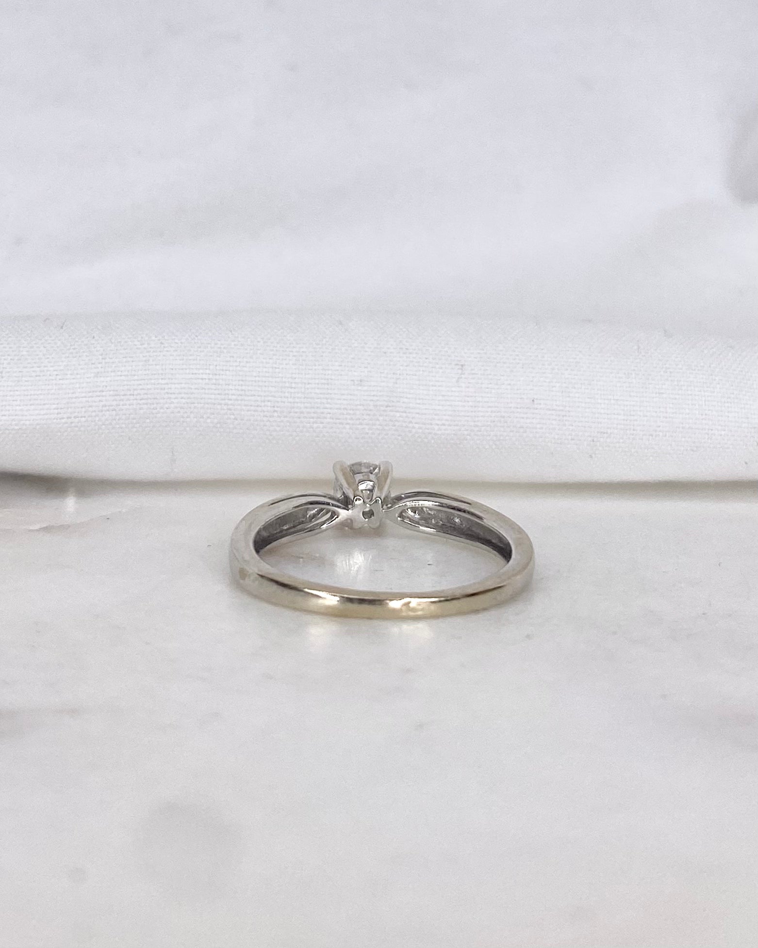 Bague Solitaire Diamant 0.30 carat &quot;Léonie&quot;