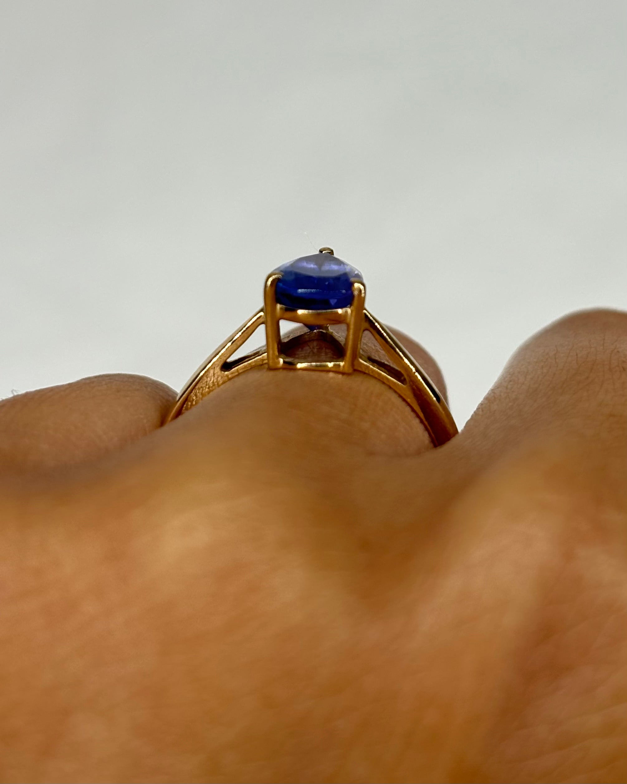 Bague Solitaire Tanzanite Poire 1.32 carat &quot;Roxanne&quot;