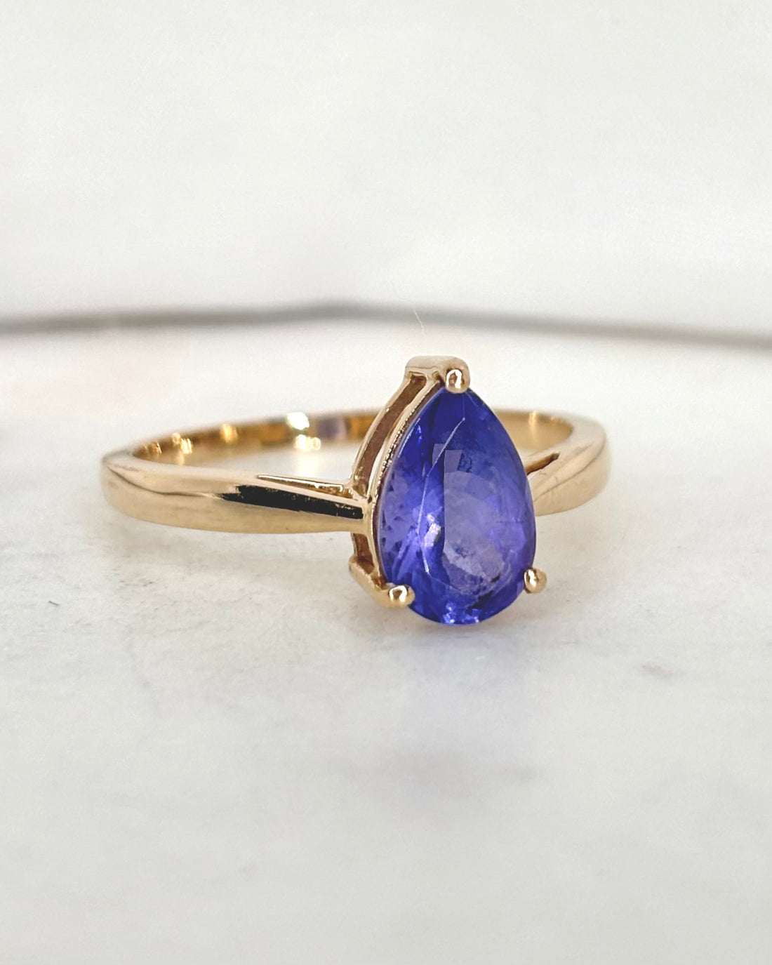 Bague Solitaire Tanzanite Poire 1.32 carat &quot;Roxanne&quot;