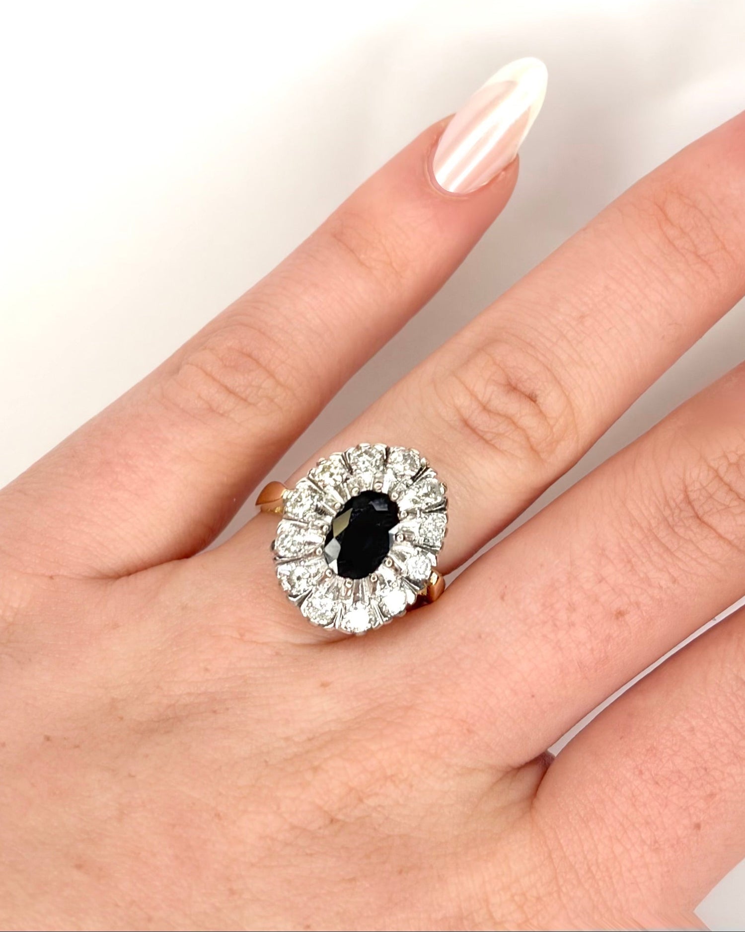 Bague Marguerite Saphir 1.60 carat &amp; Diamants 0.60 carat "Luna"