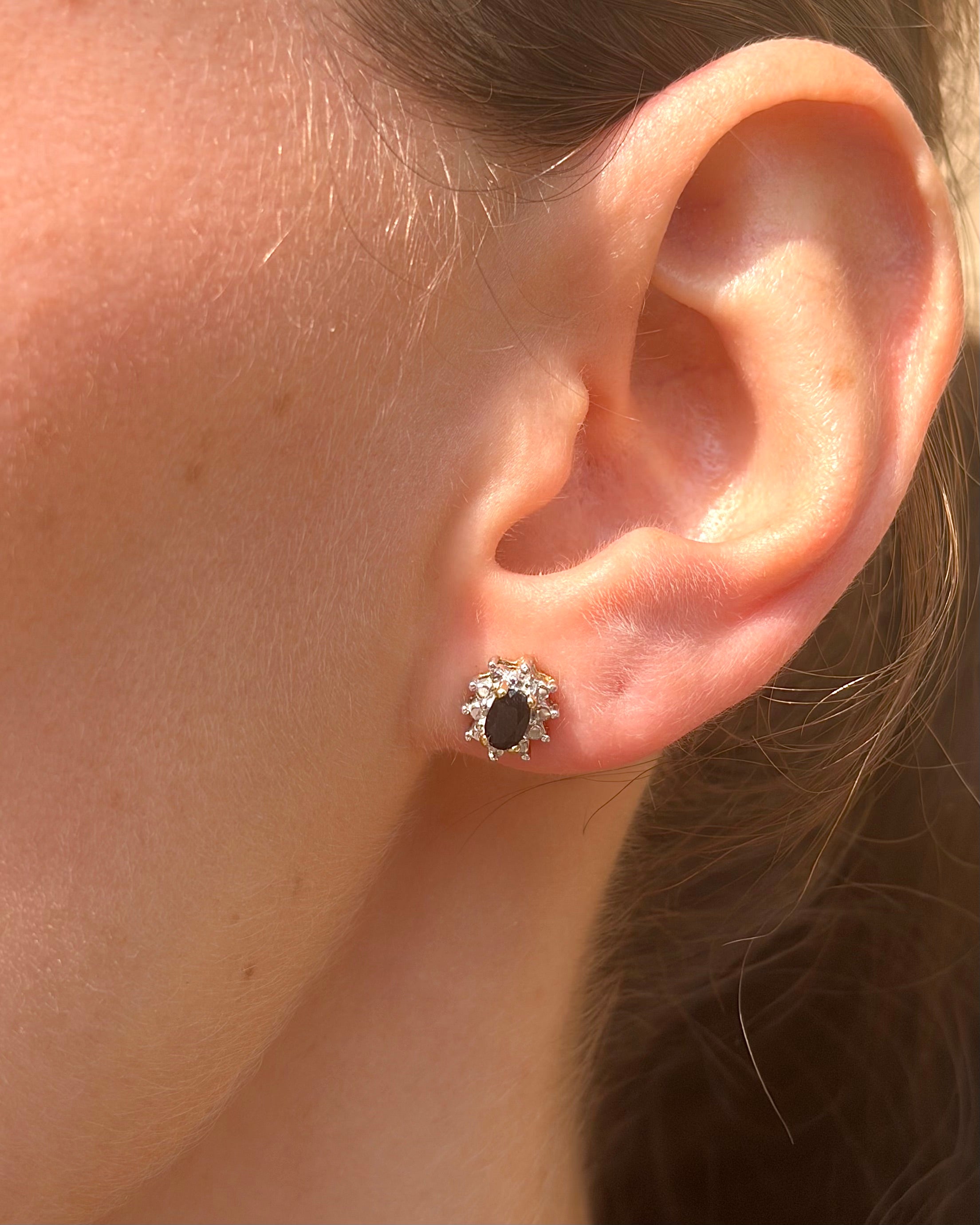 Marguerite Earrings with 0.57 Carat Sapphires &amp; Diamonds "Charlotte"