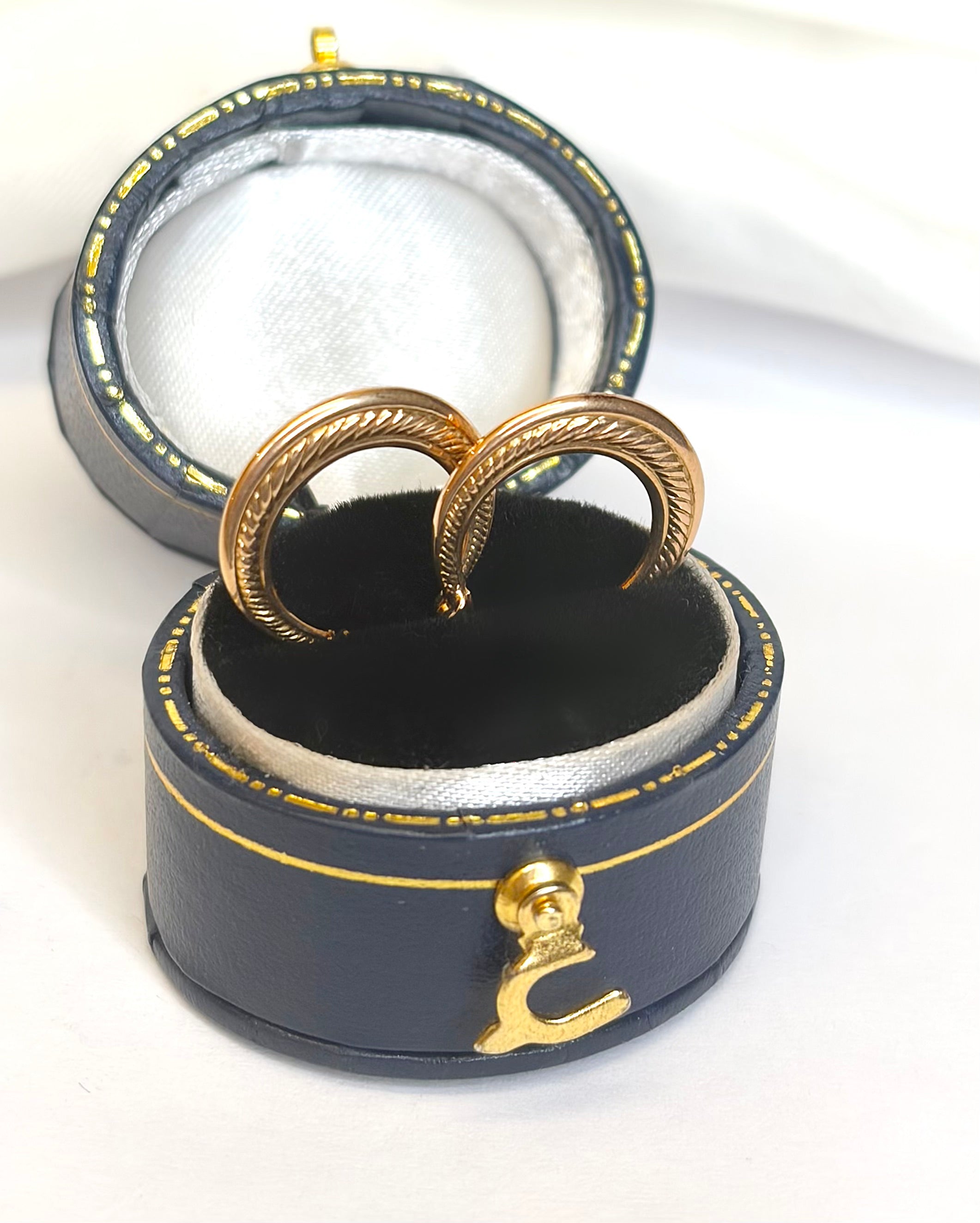 18-karat Yellow Gold Hoop Earrings “Nadine”
