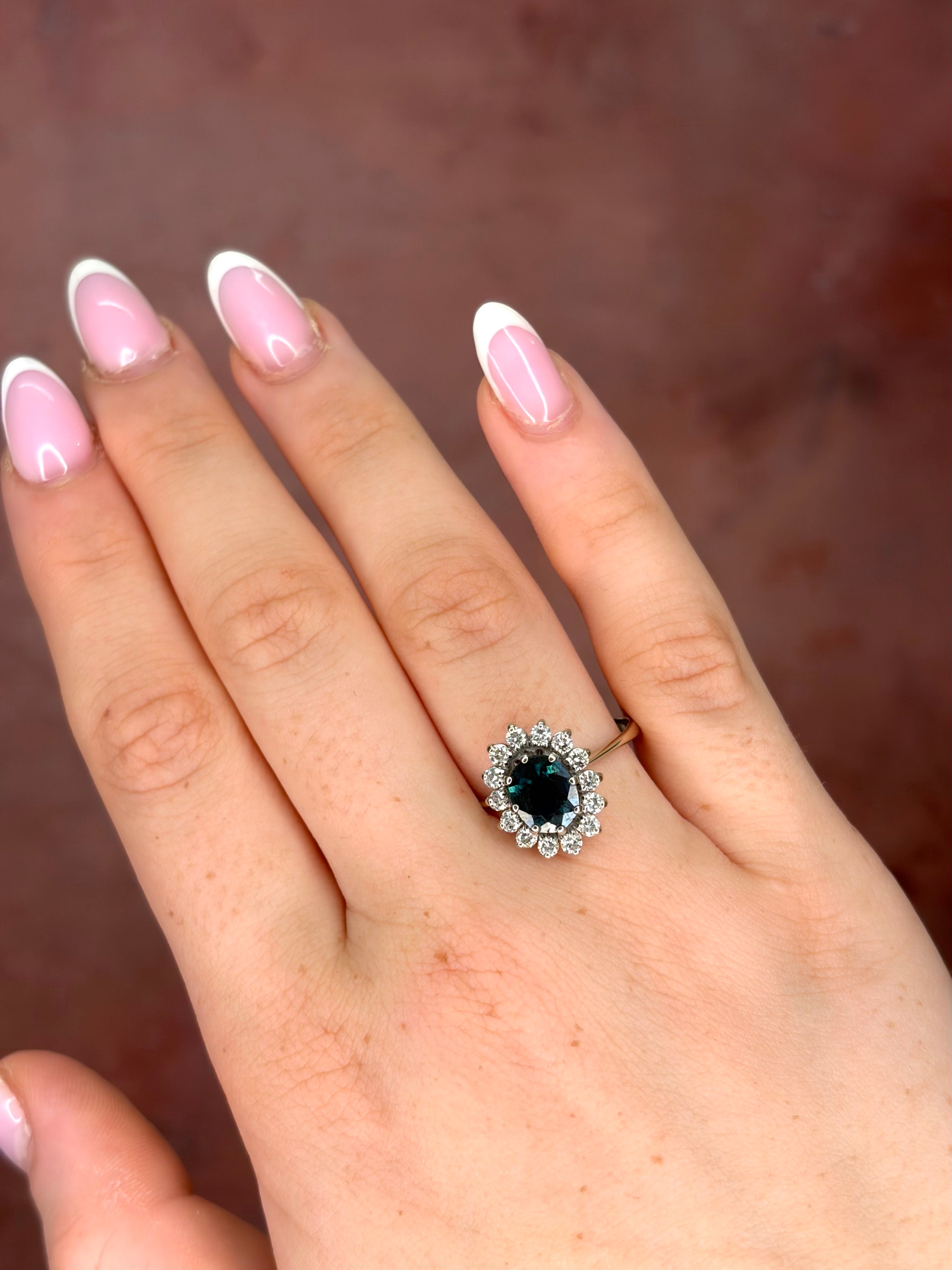 Bague Marguerite Saphir 2.02 carats &amp; Diamants 0.42 carat "Valérianne"