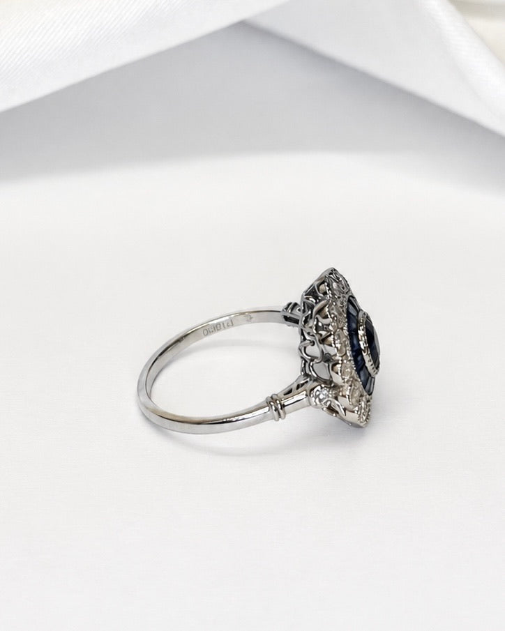 Bague Style Art-Déco Saphirs 1.21 carat &amp; Diamants 0.53 carat 4.19g "Emma"