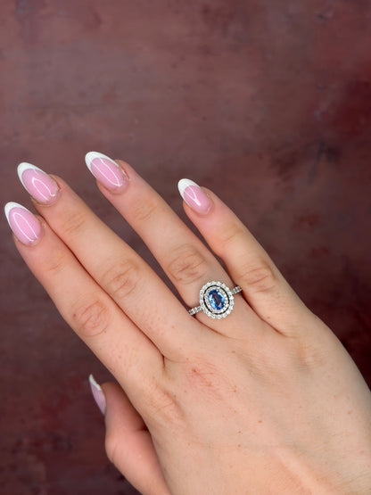 "Sandra" Ceylon Sapphire 0.85-carat &amp; Diamond 0.83-carat Marguerite Ring