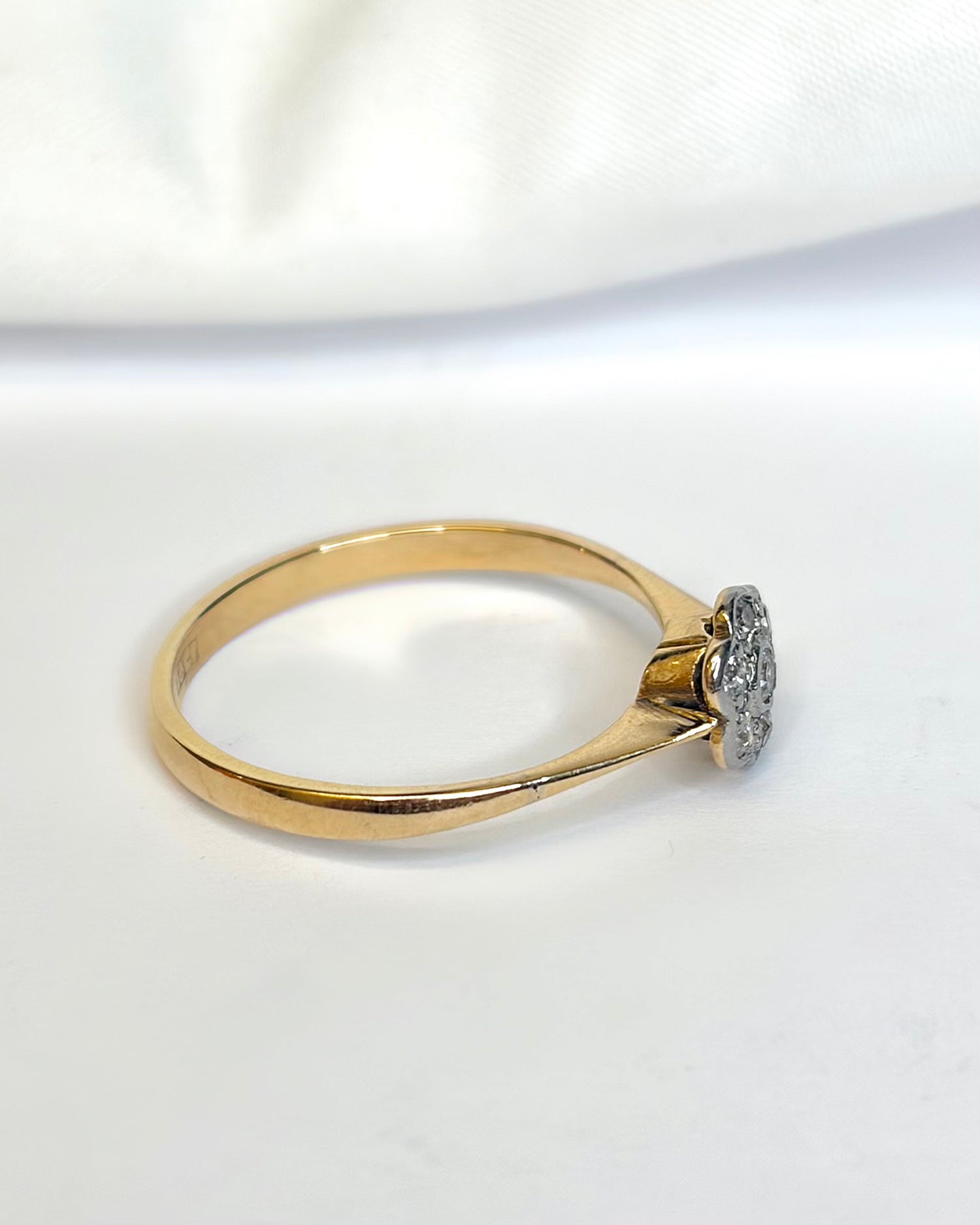 Anillo de diamantes Marguerite «Delphine»