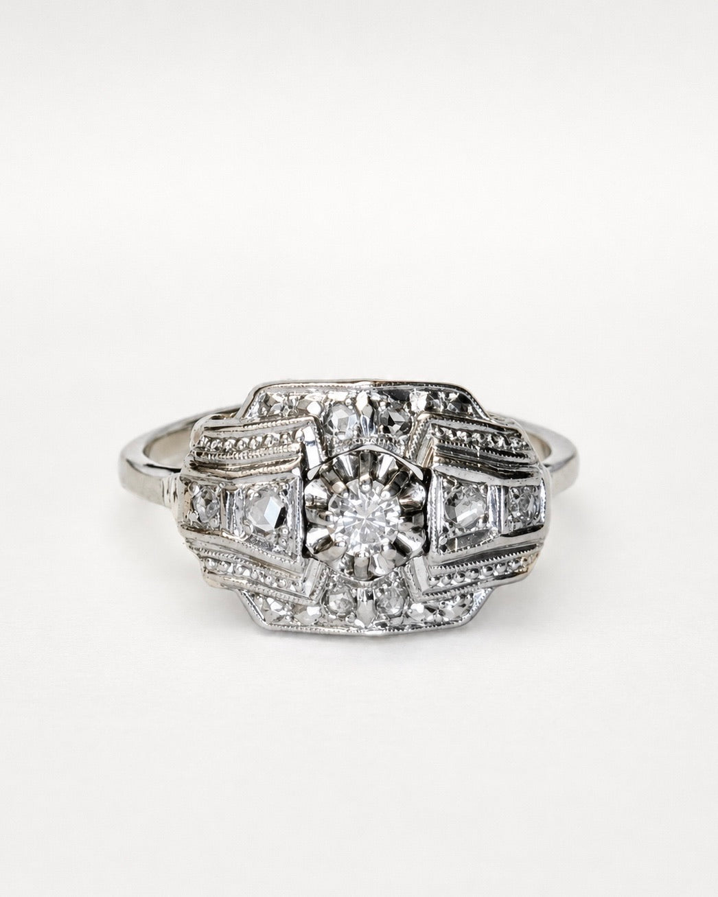Bague Style Art-Déco Diamants 0.20 carat "Michaela"
