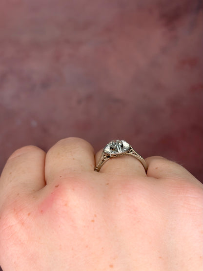 Anillo Art Déco con diamantes de 0,71 quilates "Emilie"