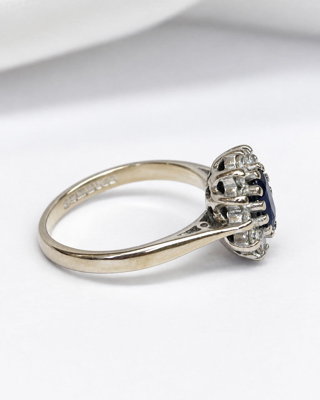 “Jeanne” 1.20-carat Sapphire &amp; 0.48-carat Diamond Cluster Ring, 4.13 g