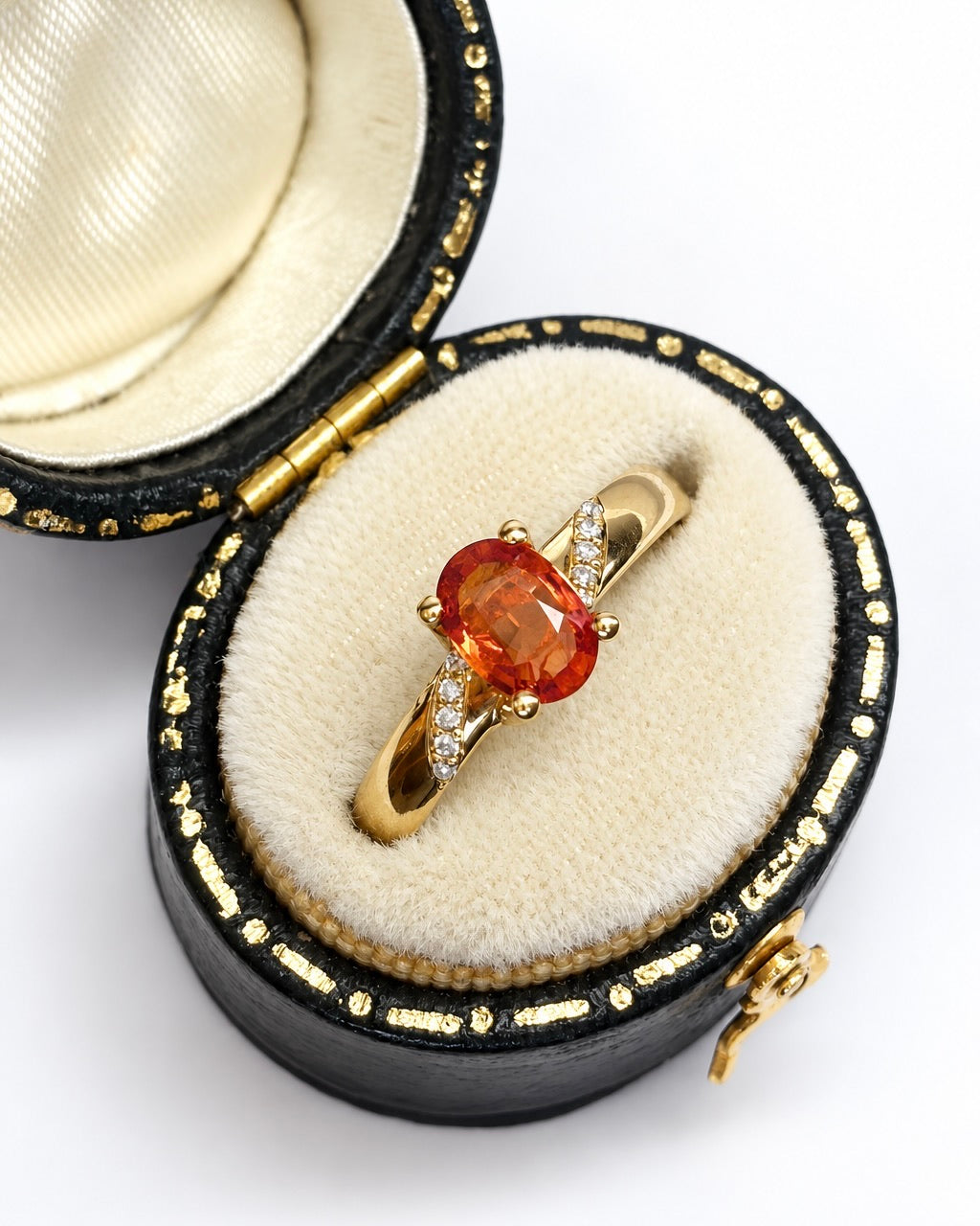 Mandarin Sapphire Ring 0.90 carat &amp; Diamonds "Camille"