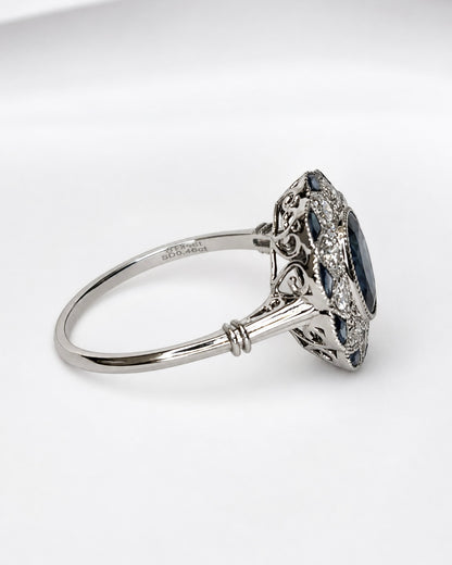 Bague Style Art-Déco Saphirs 1.51 carat &amp; Diamants 0.30 carat "Nalia" - Elliade Paris