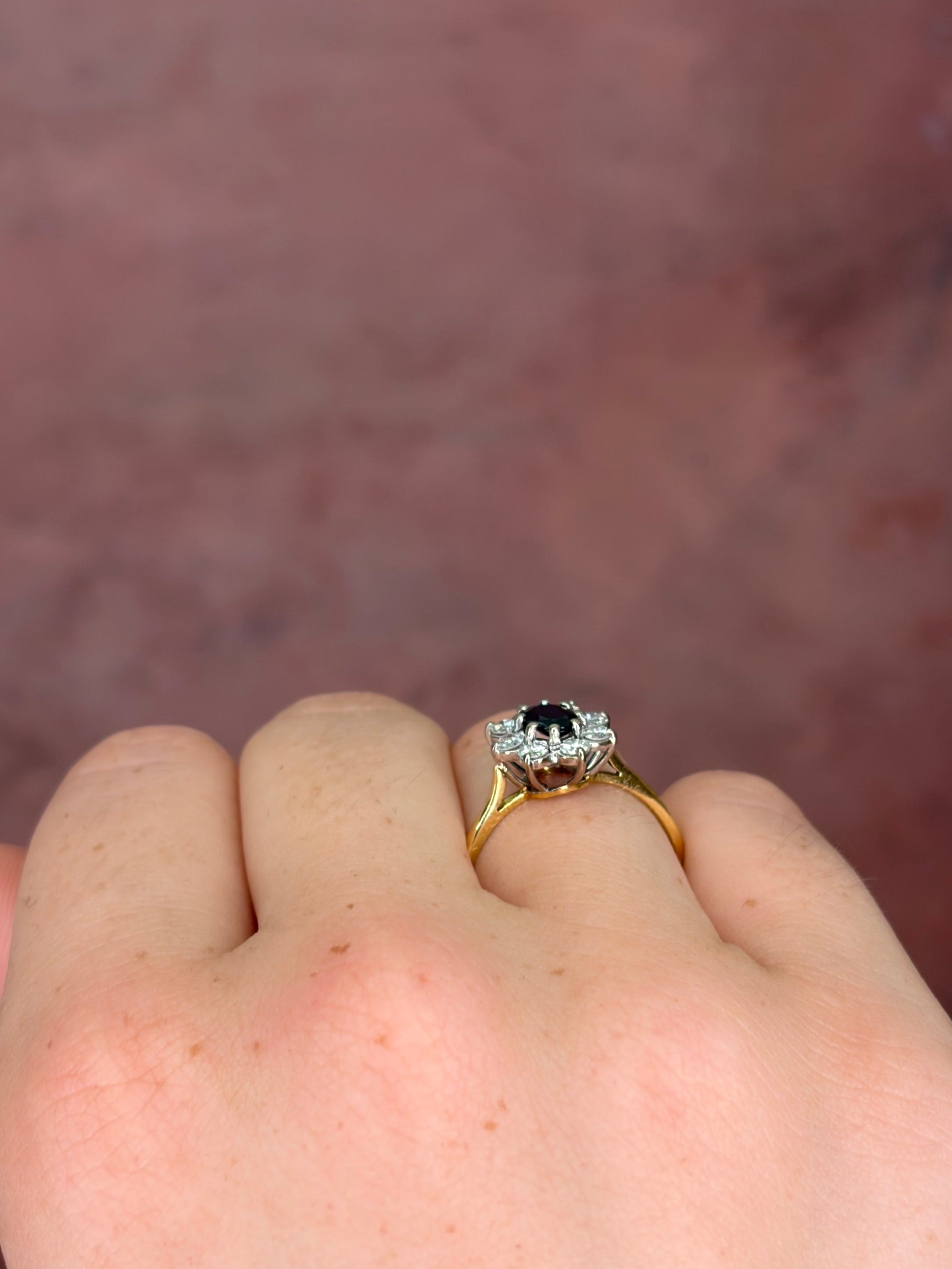 Bague Marguerite Saphir 0.49 carat &amp; Diamants 0.32 carat "Diane"