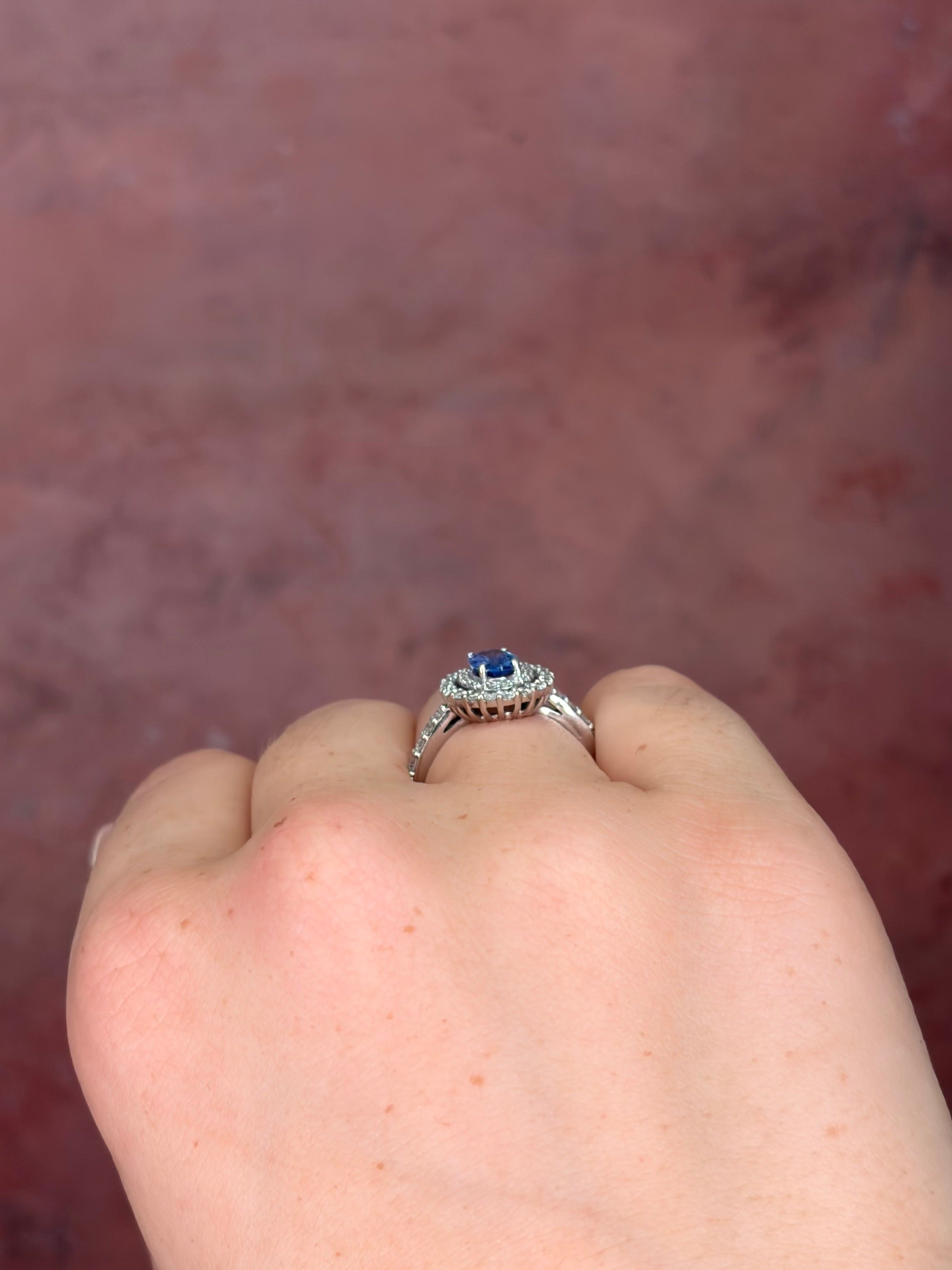 "Sandra" Ceylon Sapphire 0.85-carat &amp; Diamond 0.83-carat Marguerite Ring