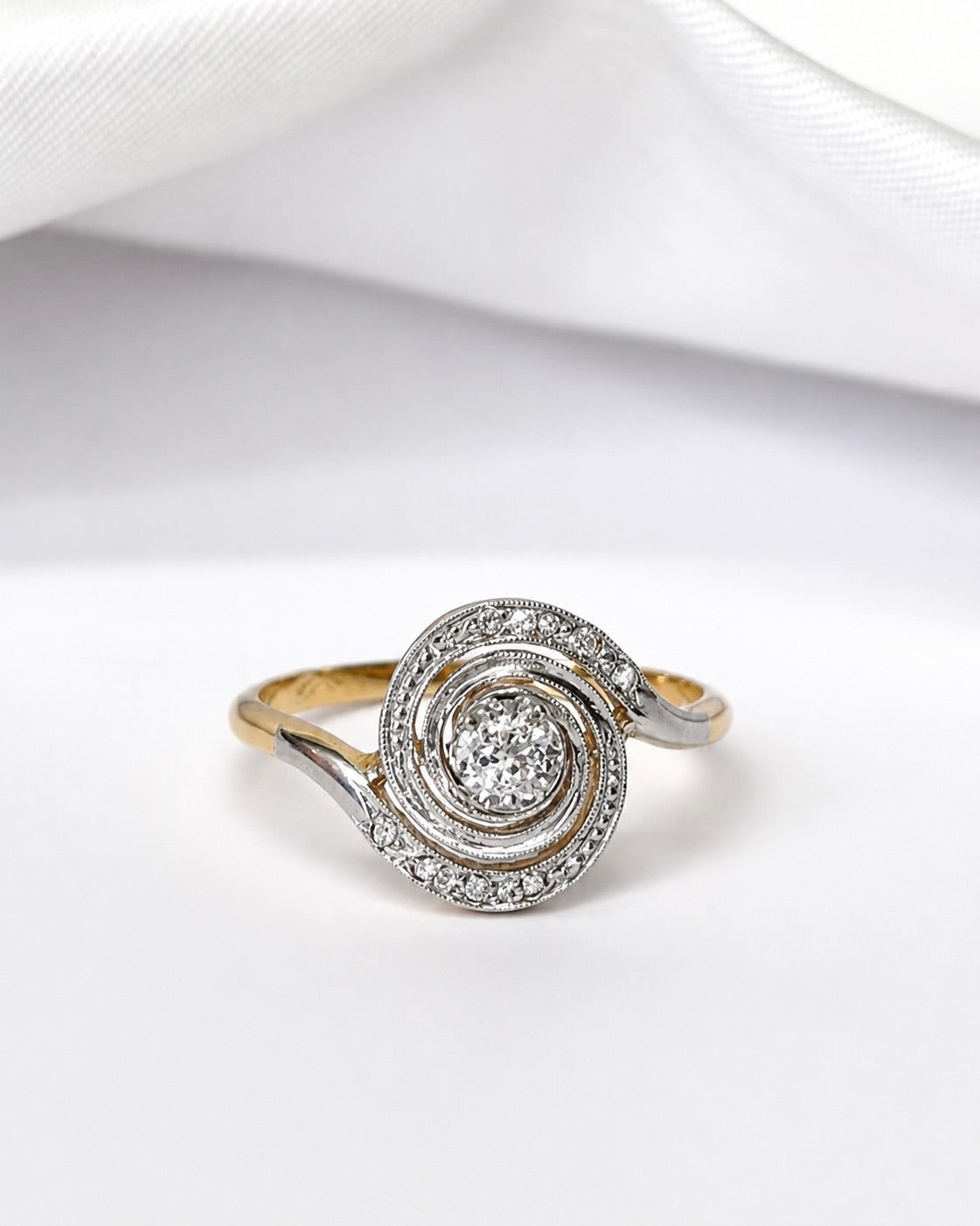 Bague Tourbillon Art Déco Diamants "Clémence"