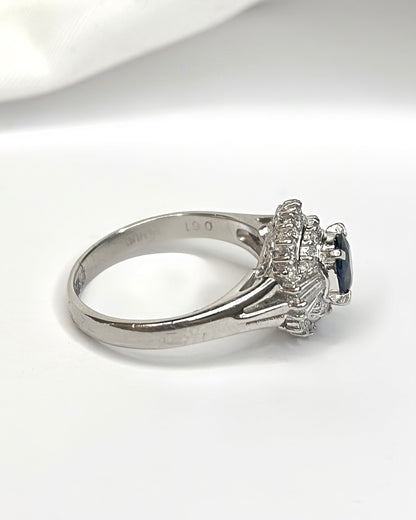 Anillo Marguerite Zafiro 0,60 quilates y Diamantes 0,30 quilates "Lana"