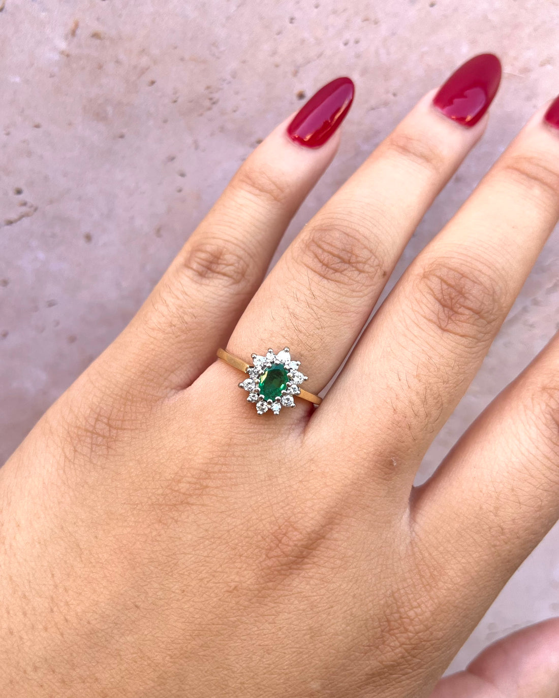 Bague Marguerite Émeraude 0.36 carat &amp; Diamants "Penelope"