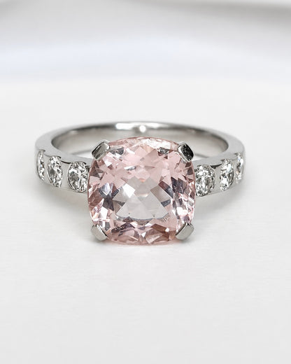 Bague Trilogie Morganite 3.58 carats &amp; Diamants 0.48 carat 5.09g "Aela" - Elliade Paris